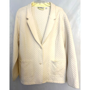 Isaac Mizrahi Live! Quilted Knit Jacket Blazer Size 2X Two Button Garment Cuffs